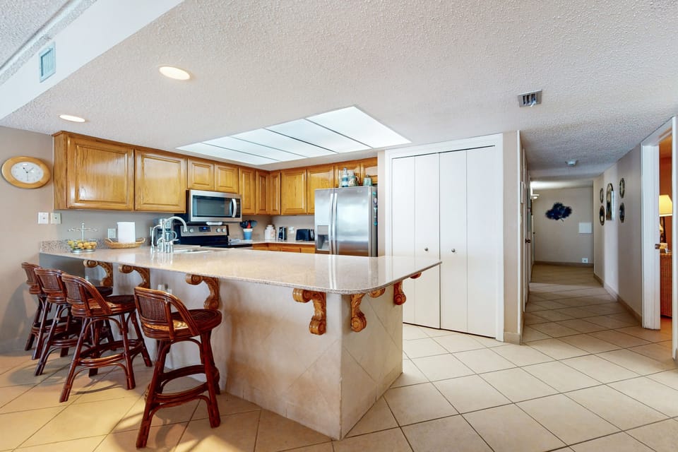 Corner 3BR w/ Gulf Views: Suntide III - Unit 1010 Apartment in South Padre Island