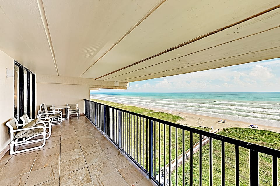 Corner 3BR w/ Gulf Views: Suntide III - Unit 1010 Apartment in South Padre Island