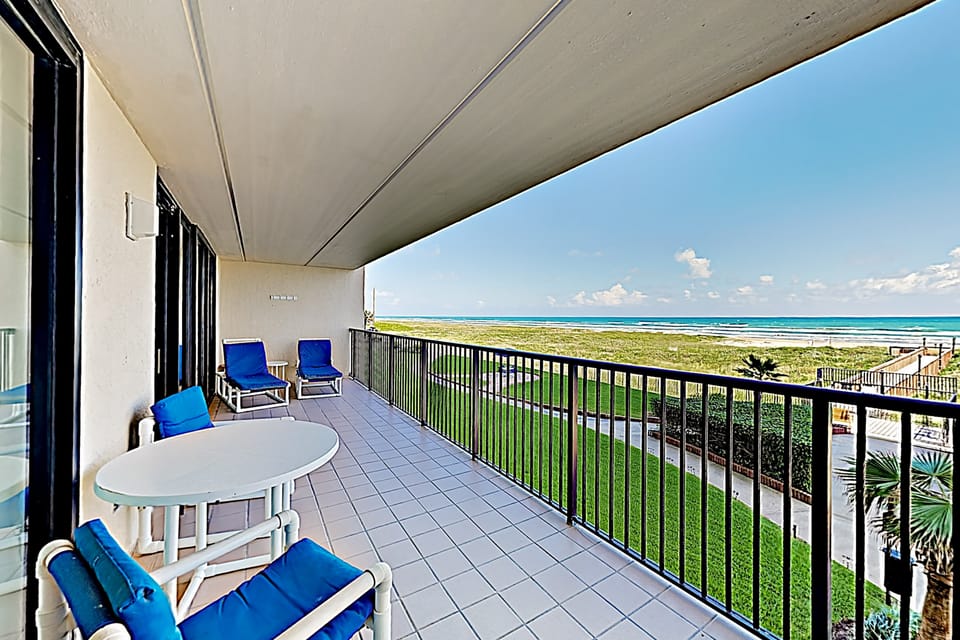 All-Suite 3BR, Gulf Views: Suntide III - Unit 208 Apartment in South Padre Island