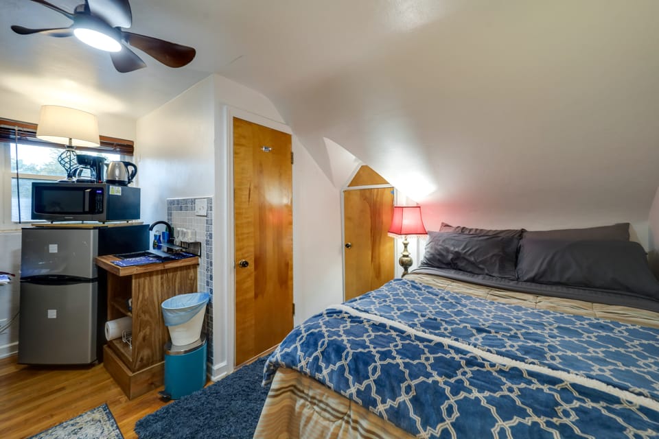 3 Mi to UD & Kettering Health! Suburban Stay Apartment in Kettering