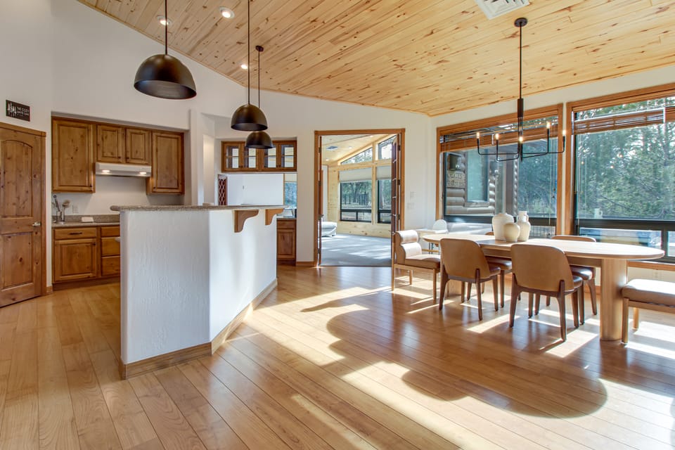 Forest-View Gem in Show Low: Hike, Fish & Golf! House in Show Low