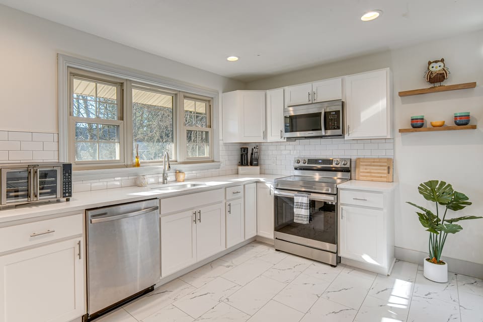 2 Mi to Lancaster City Center: Quiet Family Home House in Lancaster