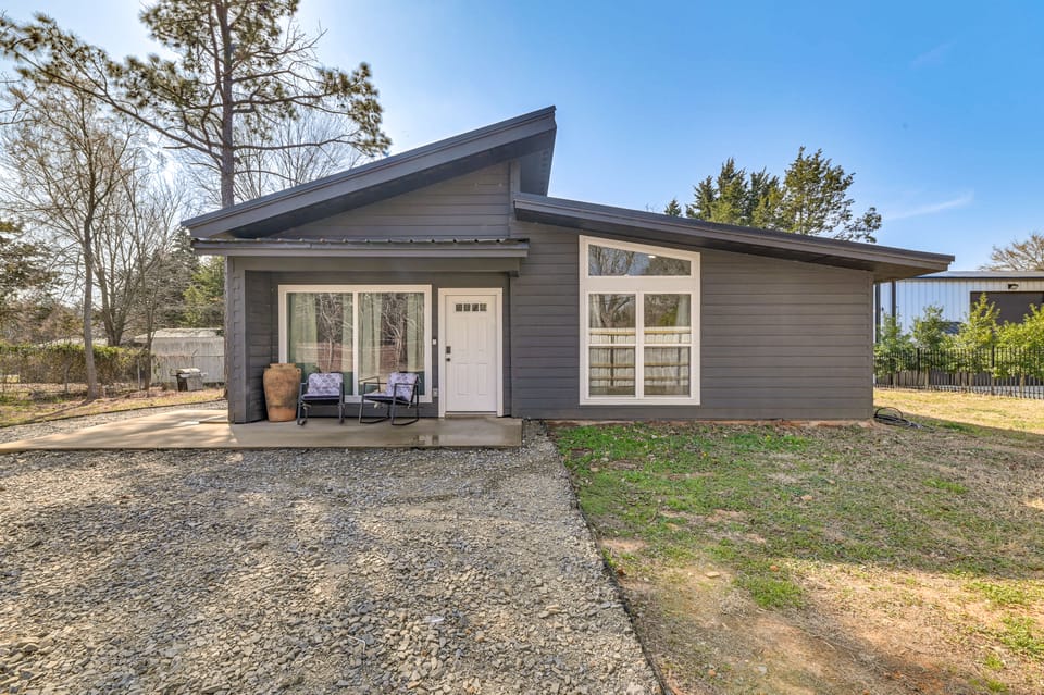 Bring Your Boat! Family Haven 2 Mi to Lake Texoma House in Lake Texoma