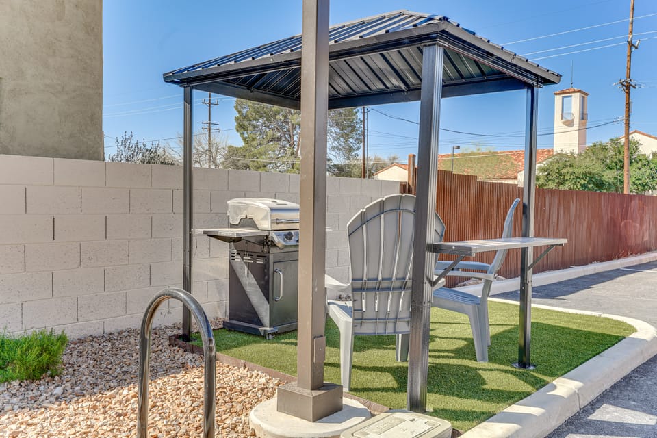 Newly Finished, High-End Condo Near Tucson’s Best! Apartment in Catalina Foothills