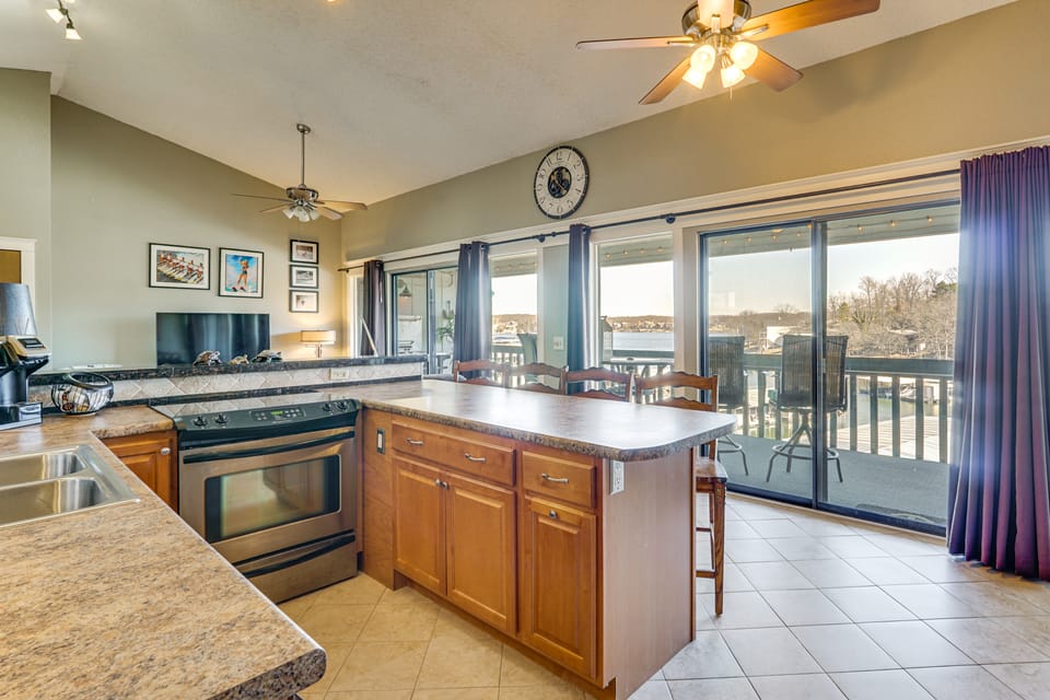 Pool + Boat Ramp Access: Lake of the Ozarks Escape Apartment in Osage Beach