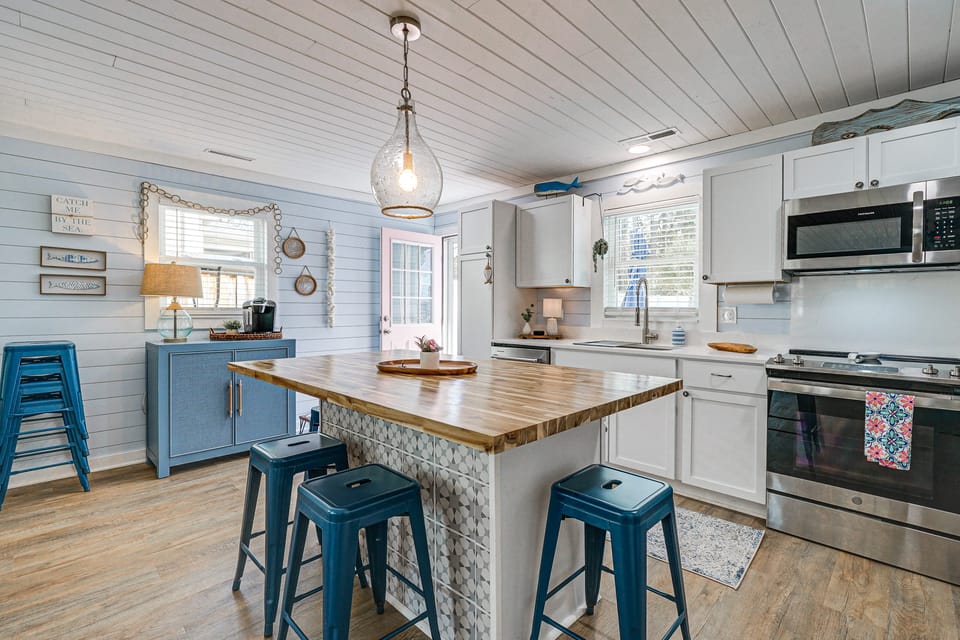 < 1 Mi to Beach: Oak Island Retreat w/ Swim Spa! House in Oak Island