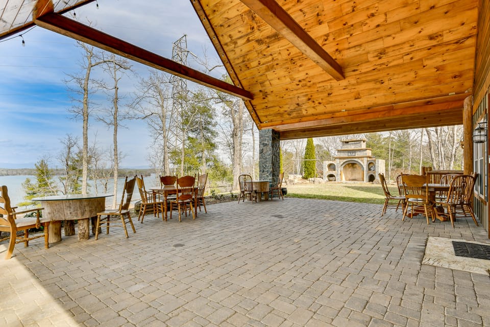 Steps to Private Beach! Family Home on Lake James House in Tennessee