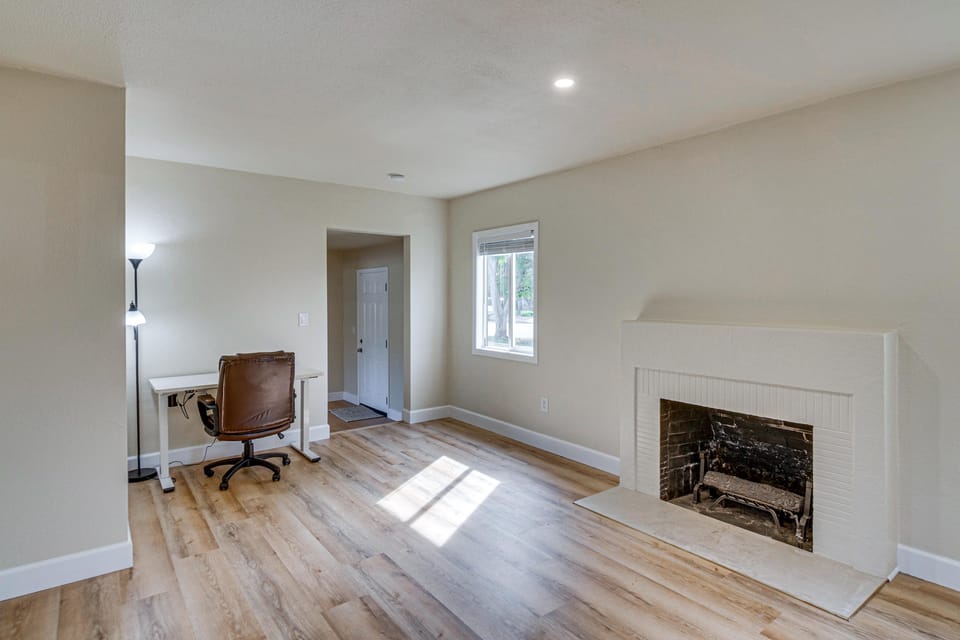 Work & Explore! Los Angeles Home w/ Spacious Yard House in Van Nuys