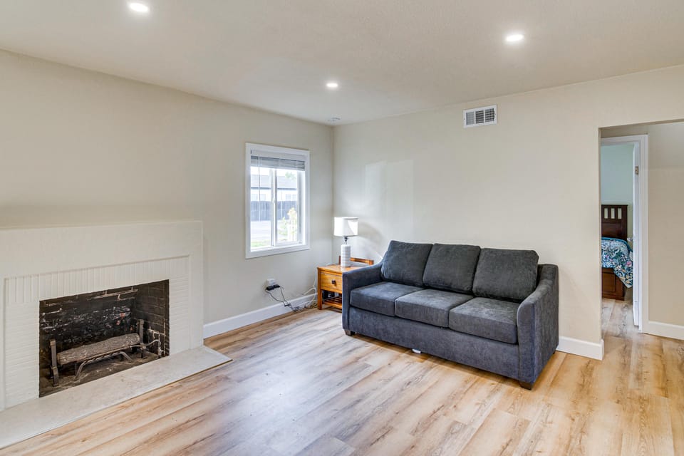 Work & Explore! Los Angeles Home w/ Spacious Yard House in Van Nuys