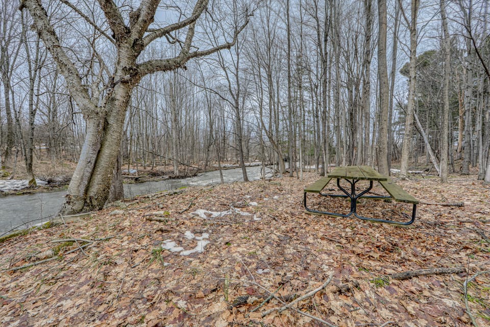 Hike & Fish: Family Retreat in Upstate New York! House in Adirondack Mountains