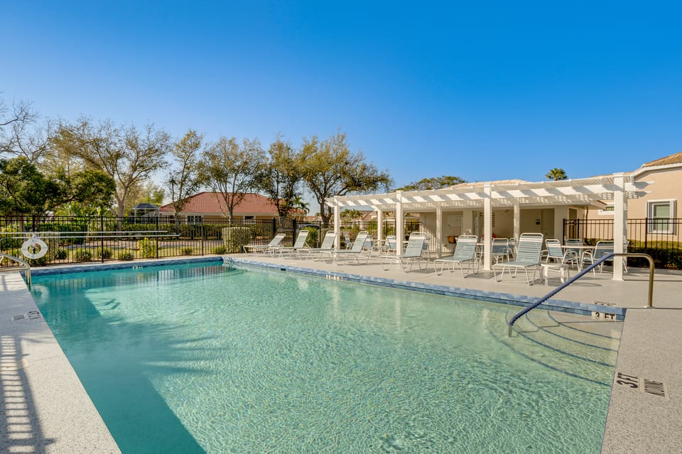 Quiet Golfer's Home 9 Mi to Beaches & Dtwn Venice! House in Florida