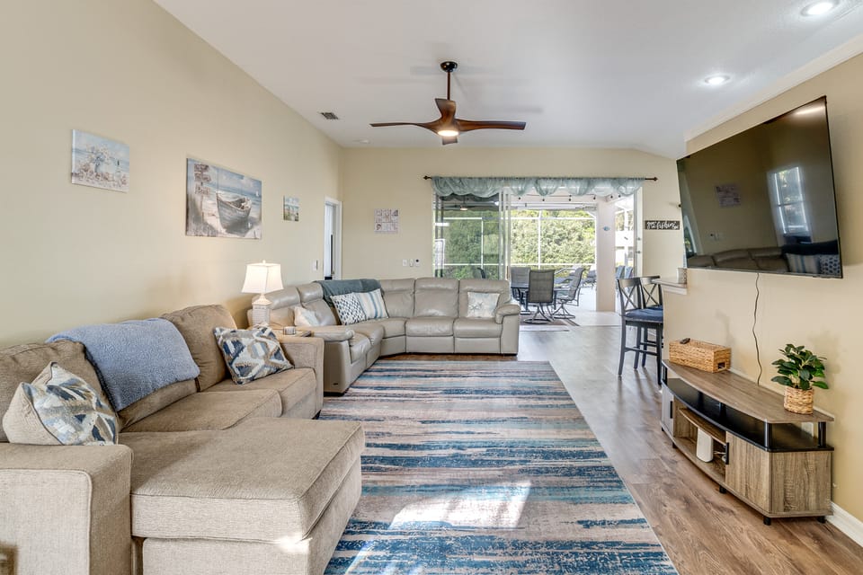 Quiet Golfer's Home 9 Mi to Beaches & Dtwn Venice! House in Florida