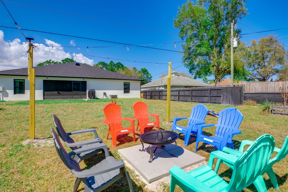 Family-Friendly Palm Bay Getaway! 20 Mi to Beaches House in Palm Bay