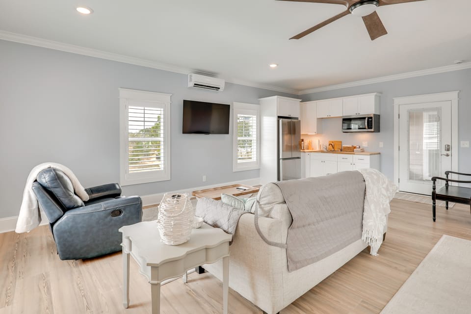 Near Cape Fear River! Relaxing Getaway w/ Views Apartment in New Hanover County