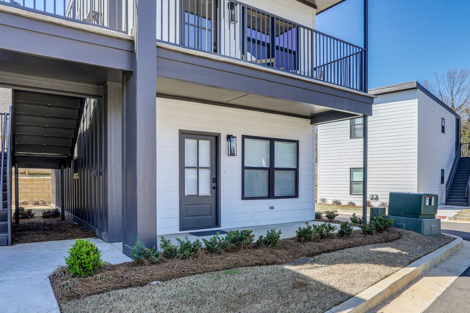 Ole Miss Getaway! Condo 2 Mi to Campus Apartment in Oxford