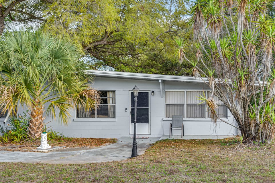 Peaceful Home Near Cape Canaveral & River! House in Florida