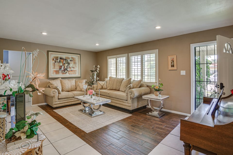 Home in San Diego Area w/ Outdoor Entertainment! House in Spring Valley