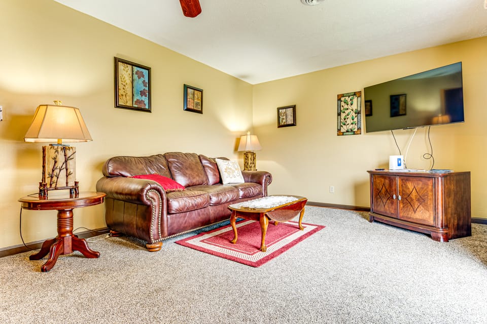 Rural Bloomington Area Home w/ Deck & Yard! House in Bloomington