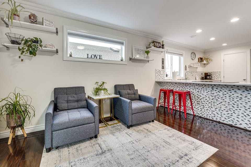 Patio Oasis! Contemporary Tacoma Hideout House in Tacoma