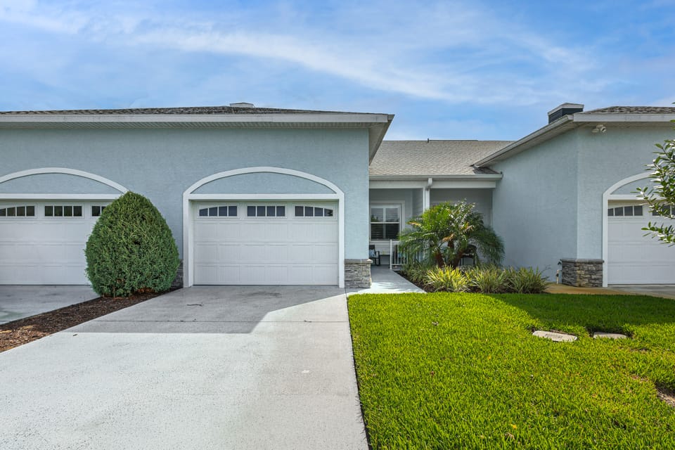 Pool Access + Course View: Golf Getaway in Sebring Apartment in Florida