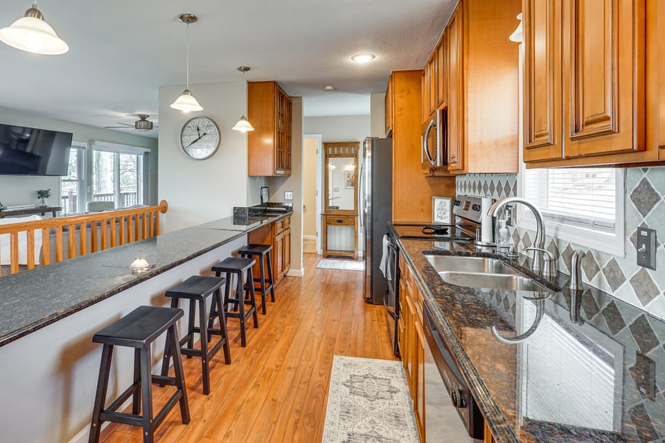 Group Getaway! Osage Beach Escape w/ Private Dock House in Osage Beach