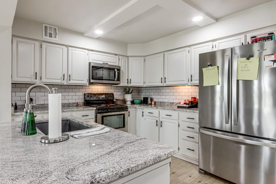 Patio + Golf Course Views: Monkey Island Escape! House in Ozark Mountains