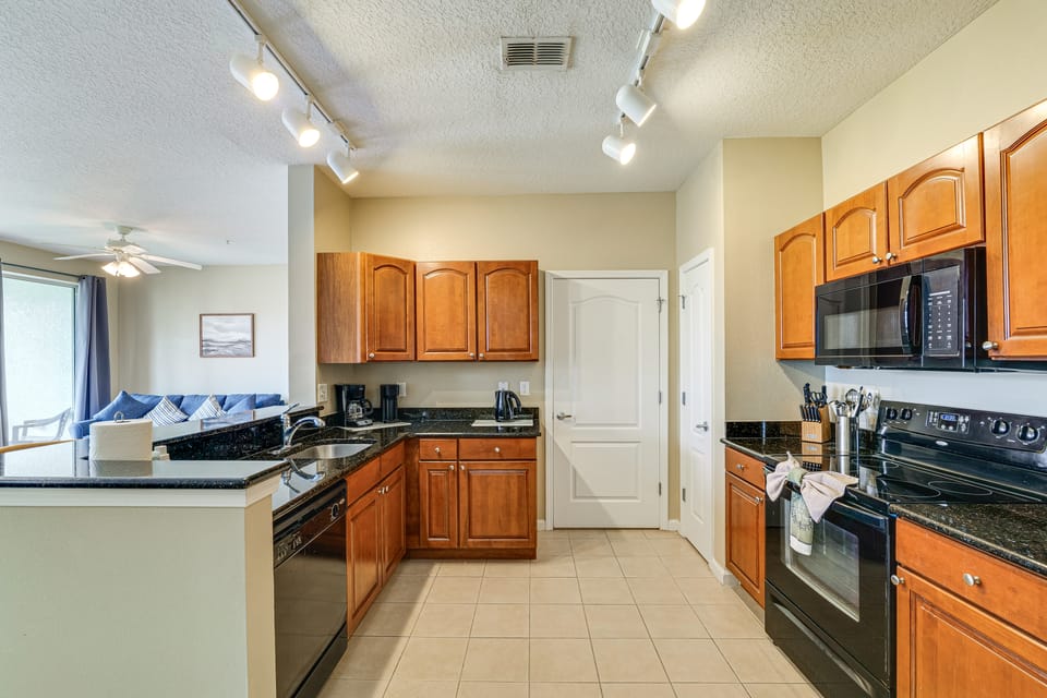 6 Mi to Disney World: Family-Friendly Condo! Apartment in Osceola County