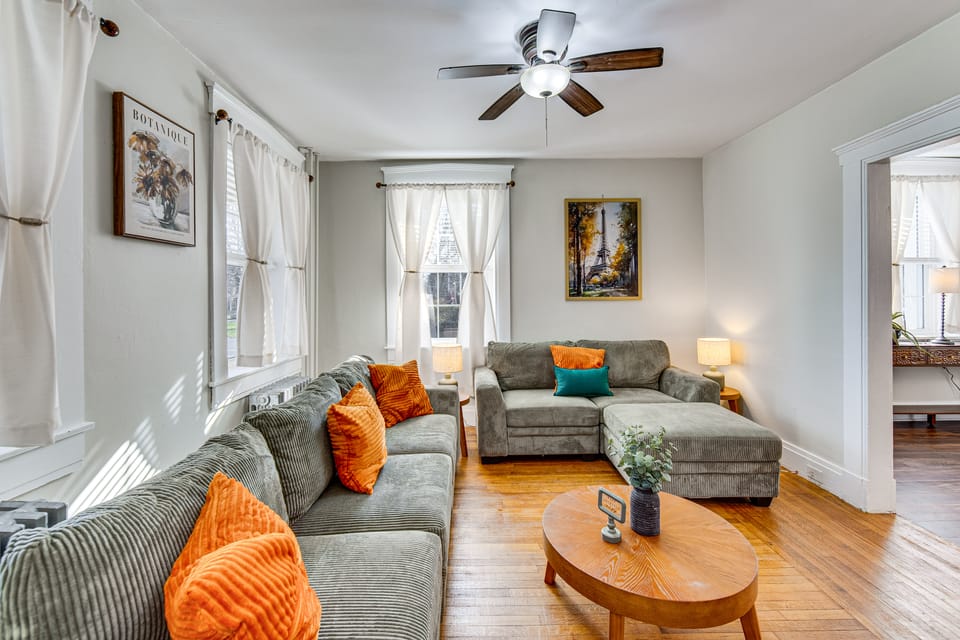 Walk to Dtwn & Rail Trail: Family Home in Lebanon House in Pennsylvania
