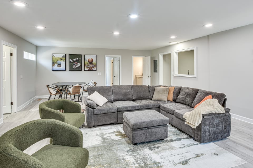Golf, Ride & More! Home in Dtwn Southern Pines House in Southern Pines