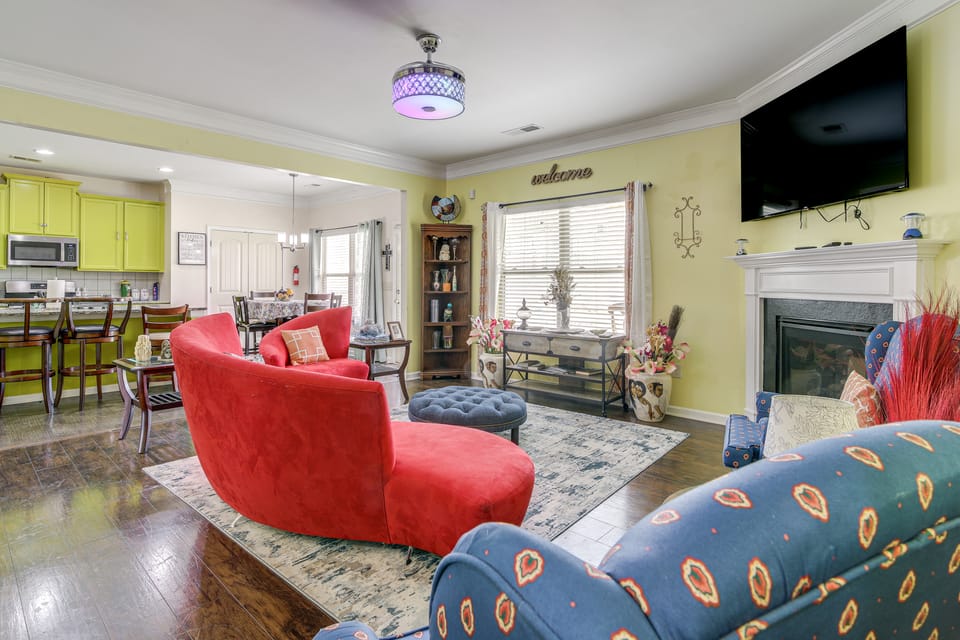 8 Mi to Dtwn & Film Sites! Spacious Covington Home House in Georgia