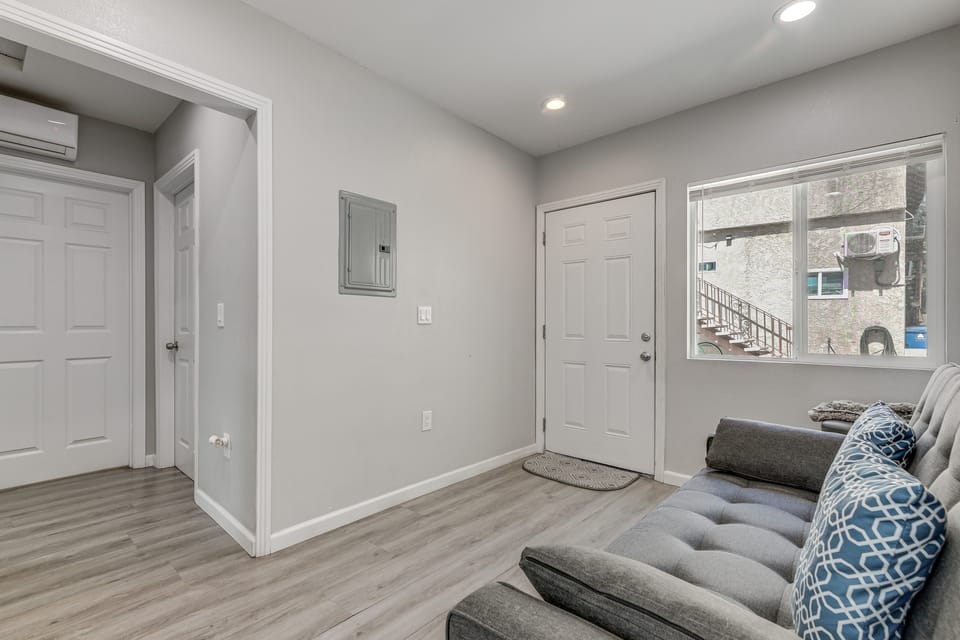 Near USC & DTLA! Extended Stay in West Adams House in Los Angeles