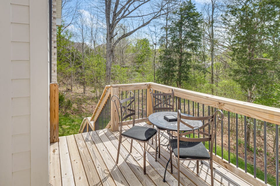 3 Mi to Old Hickory Lake! Luxe Family Getaway House in Mount Juliet