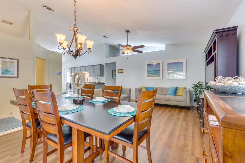 ADA Accessible Family Vacation Home in Pensacola! House in Bellview