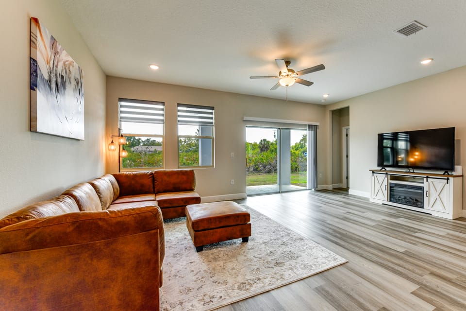 Home < 1-Mi Walk to Warm Mineral Springs Park! House in North Port
