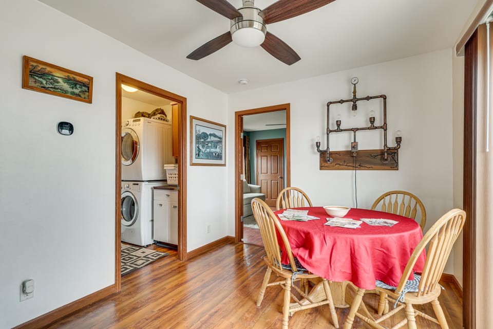 5 Private Acres! Outdoor Haven in Watford City House in North Dakota