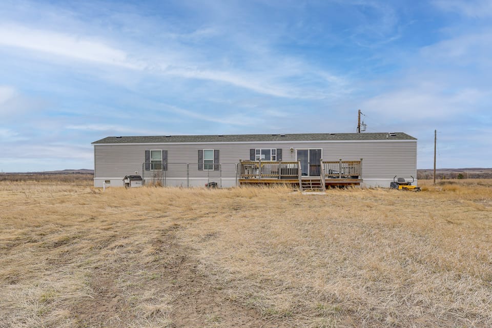 5 Private Acres! Outdoor Haven in Watford City House in North Dakota