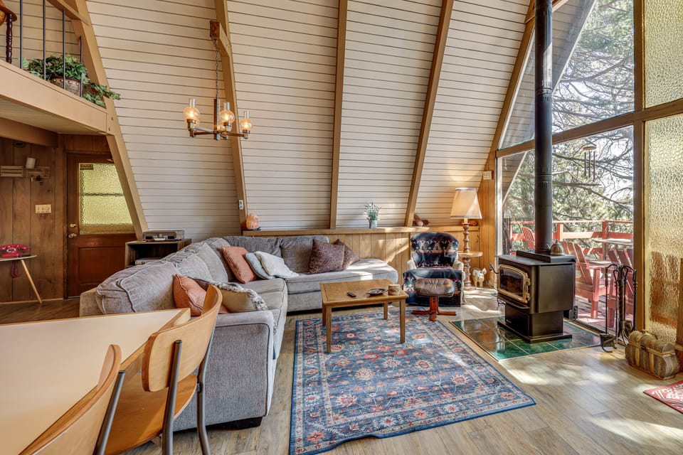 Running Springs Retreat: Ski, Hike & Relax! House in Running Springs