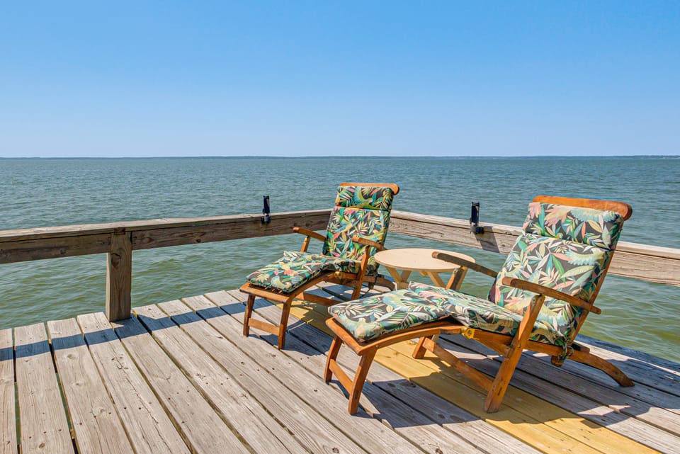 Boat, Fish, Unwind! Lakefront Livingston Getaway House in Lake Livingston