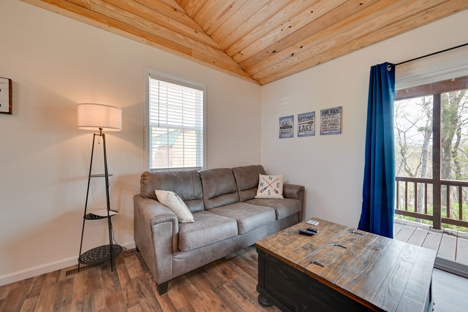 Lakeside Views! Somerset Escape 1 Mi to Boat Ramp House in Burnside