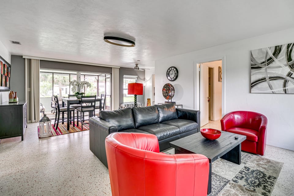 Walk to FIT Campus! Pet-Friendly Home in Melbourne House in Melbourne