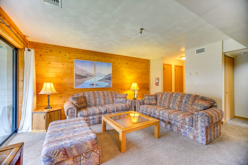 Ski-In/Ski-Out Seven Springs Mtn Condo w/ Shuttle! Apartment in Seven Springs
