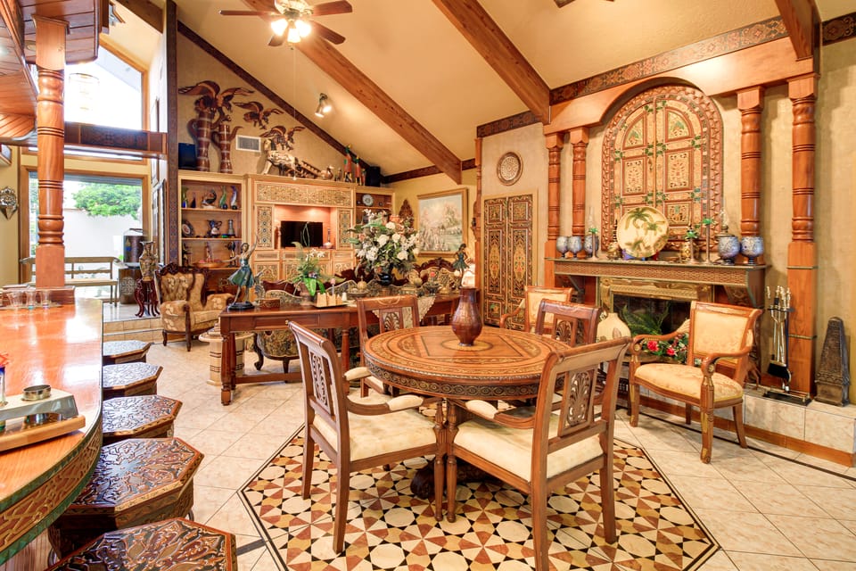 Luxe Waterfront Living: Portland Home w/ Pier! House in Corpus Christi