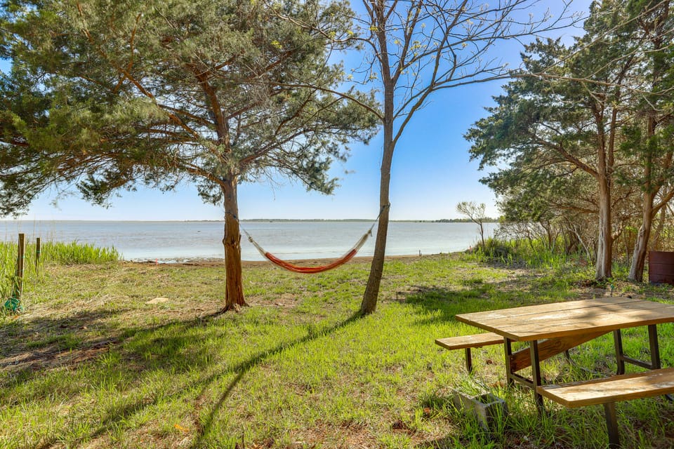 On Stumpy Point Bay, a Bay Fed By Pamlico Sound House in North Carolina
