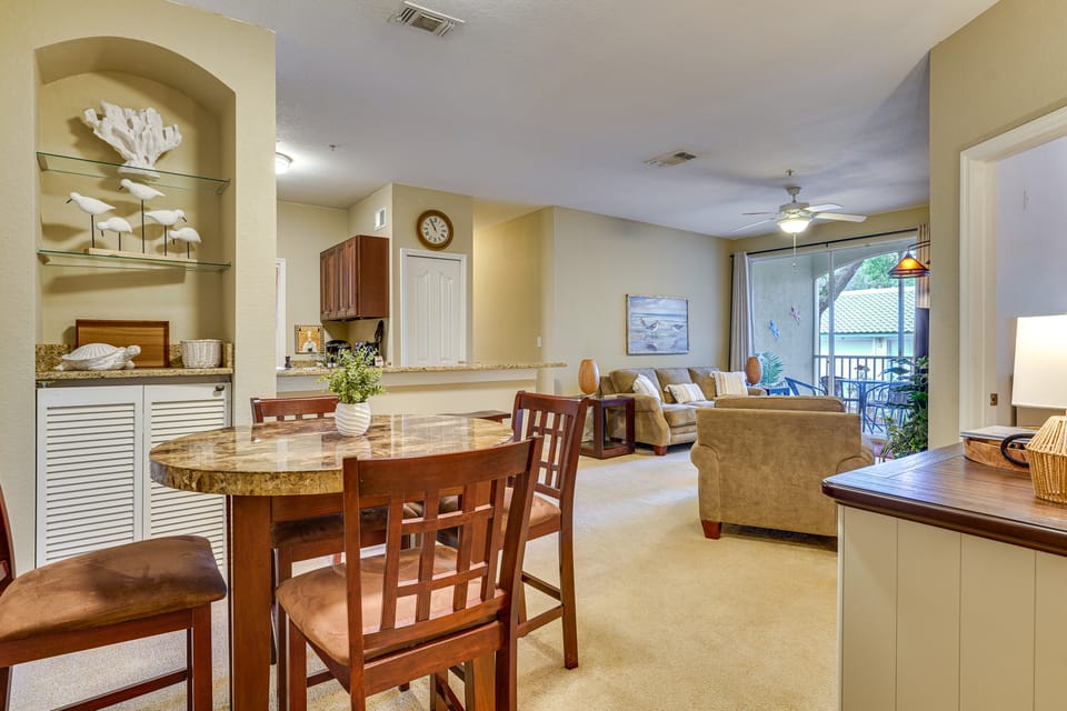 Pool, Parks & Fun! Family Resort Stay Near Disney Apartment in Four Corners