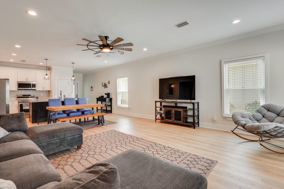 NEW! Foley Family Escape w/ Fenced Yard House in Foley
