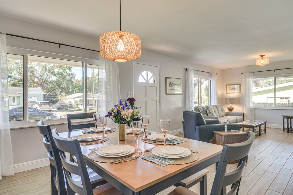 Beach-Hop, Bike & BBQ! Clearwater Home w/ Yard House in Florida