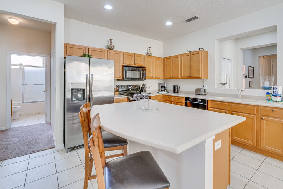 Gateway to Disney! Family-Friendly Davenport Haven House in Loughman