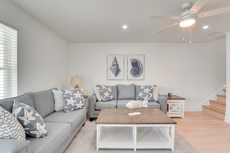 Brand New Home in Steinhatchee with Rooftop Deck! House in Florida
