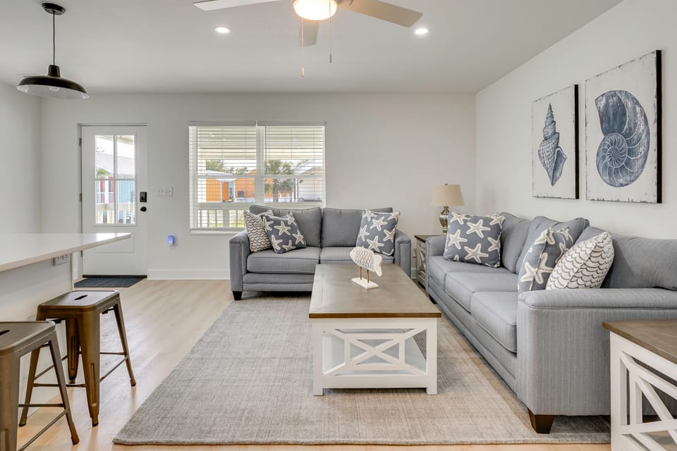 Brand New Home in Steinhatchee with Rooftop Deck! House in Florida