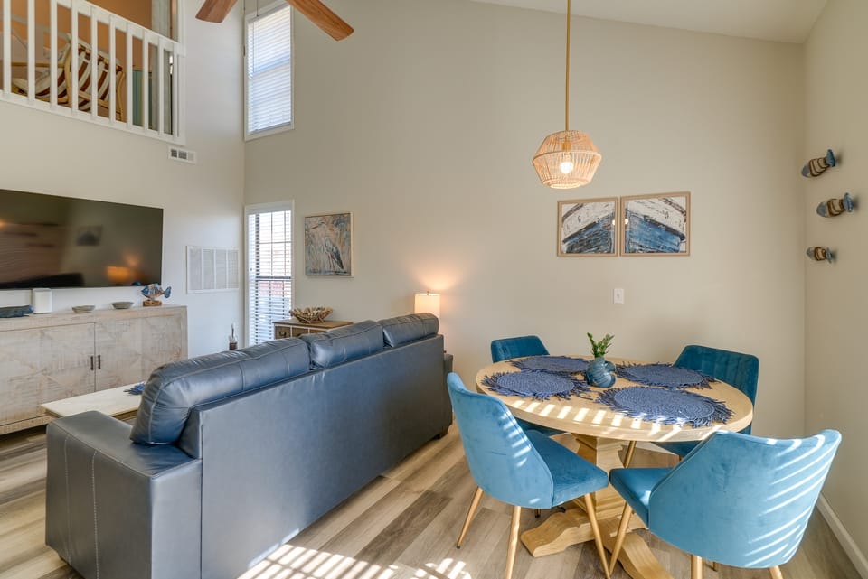 2 Units at Horizon South Resort! Walk to Beach Apartment in Panama City Beach